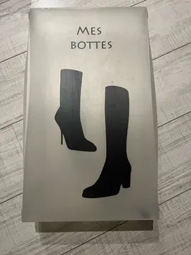 boîte plastique rangement bottes