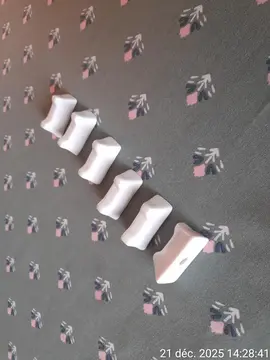 Porte couverts en porcelaine