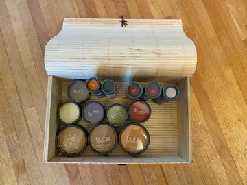 maquillage marque Bo-ho