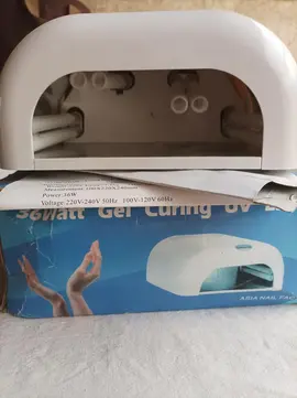 appareil pour les ongles