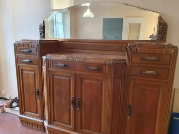 Très beau meuble de salle à manger