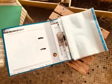 classeurs de chemises transparentes