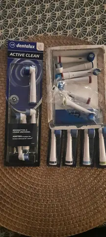 lot de 14 brossettes