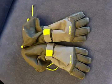 gants de ski - enfants (entre 8 et 11 ans)
