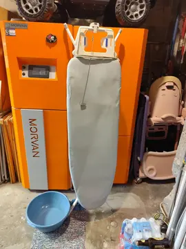 table à repasser en super état