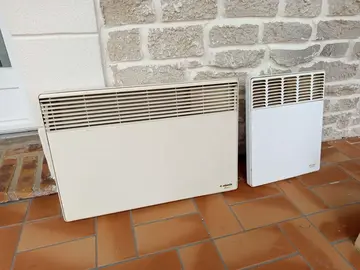Deux radiateurs électriques