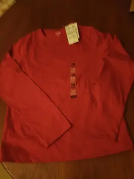 t-shirt enfant 10 ans... neuf