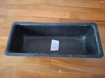 plat métal à cake 27x11 cm