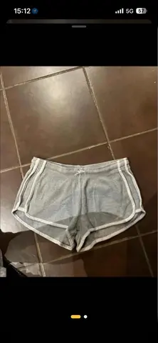 short femme XS
