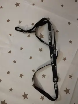 tour de cou/ attache clé