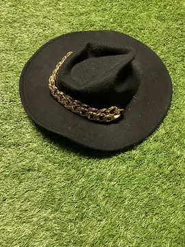 chapeau feutre noir état neuf