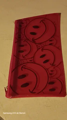 Trousse rectangulaire synthétique rouge avec fermeture éclaire