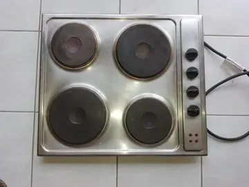 Plaque electrique 4 foyers 100% fonctionnelle