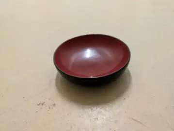 petite coupelle en bambou laqué