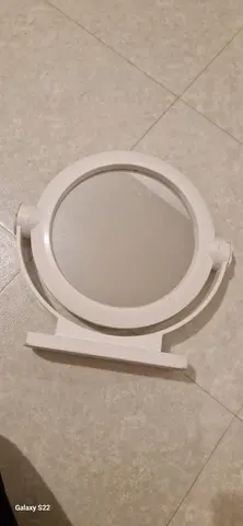 miroir avec 1 face grossissante
