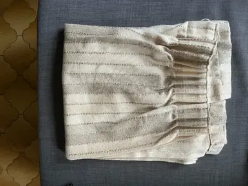 2 rideaux 1,60 m hauteur x 0,78 m largeur