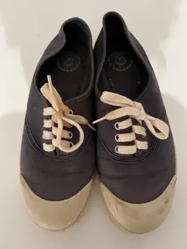 Baskets en coton bleu marine