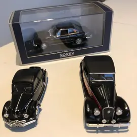 une cinquantaine de petites voitures de collection