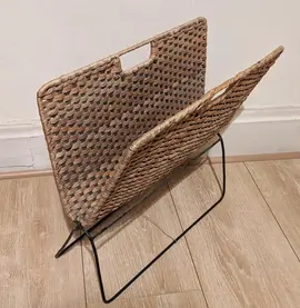 porte journaux acier et cannage