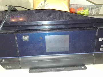 A dépanner : imprimante EPSON XP810 + cartouches