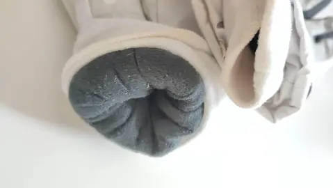 paire de gants blancs Taille 7 = S