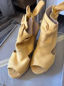 chaussures à talons