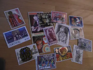 Timbres Nativité célébrations LOT 39