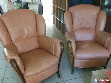 Fauteuils bois et simili