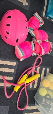 corde a sauter et protection roller enfant