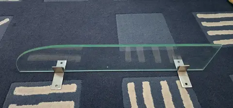 etagere verre avec supportd