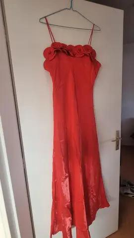 robe rouge longue