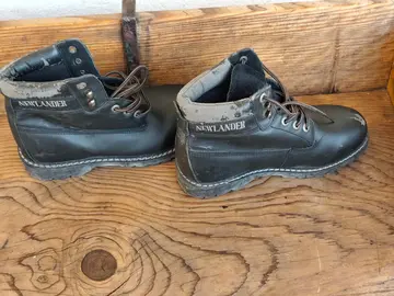Boots 38