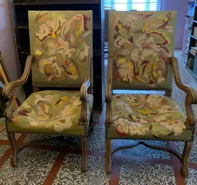 Fauteuils anciens style Régence