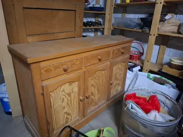 donne meuble en pin 3 portes