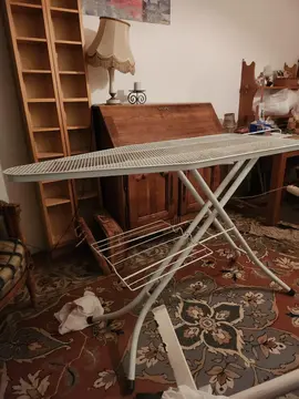 Table à repasser robuste, sans housse