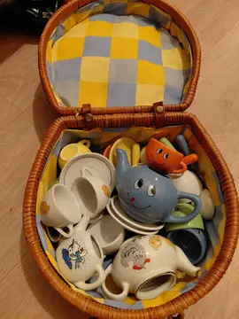 petite dînette porcelaine