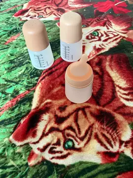 a donner biberon bebe de 0 à 6 mois anti colique marque suavinex