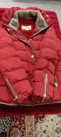 Anorak fille taille 10/12 ans suivant la taille