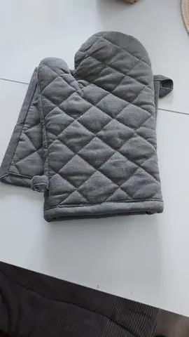 gant matelassé pour plat chaud