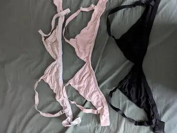 3 soutien-gorges d'allaitement T 40