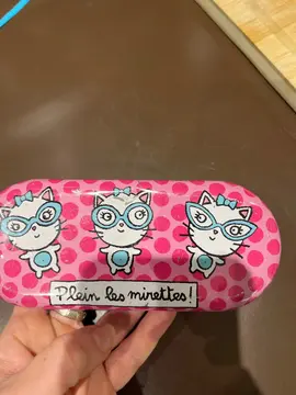 boîte à lunette fillette
