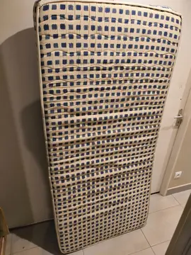 matelas bultex 190x90 bon état
