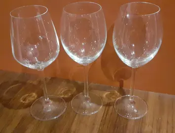 Lot 3 verres à pied