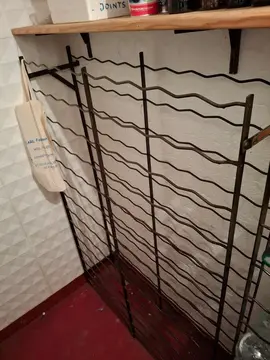 3 casiers à bouteilles