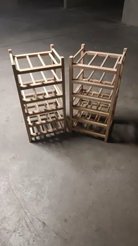 étagères à bouteilles Ikéa en pin