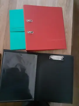 Lot de fournitures scolaires