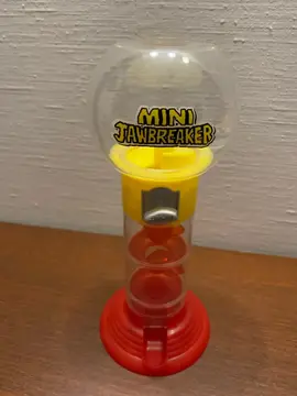 Petit distributeur de bonbons (ou autre)