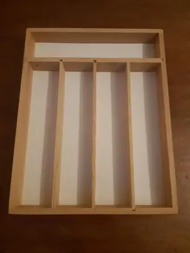 range couvert en bois