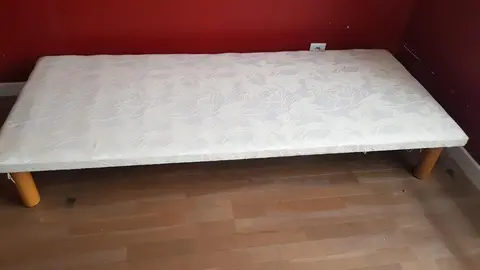 Sommier tissu et lattes