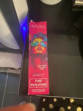 teinture pour cheveux rose neuve